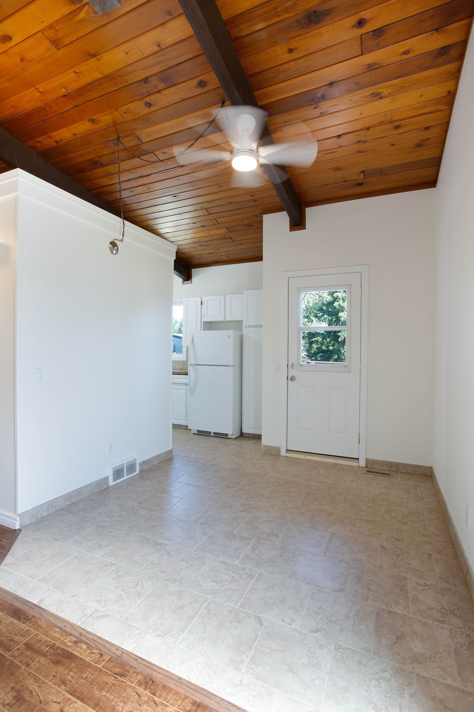 Unfurnished dining space