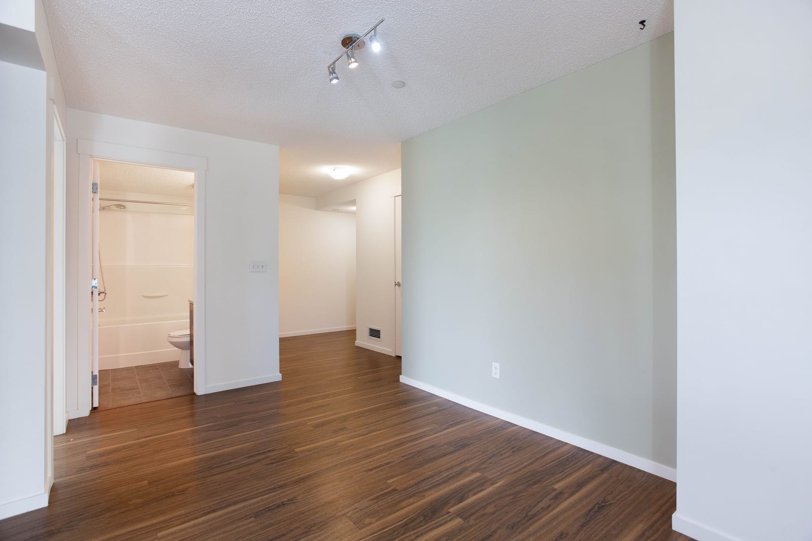 Unfurnished dining area