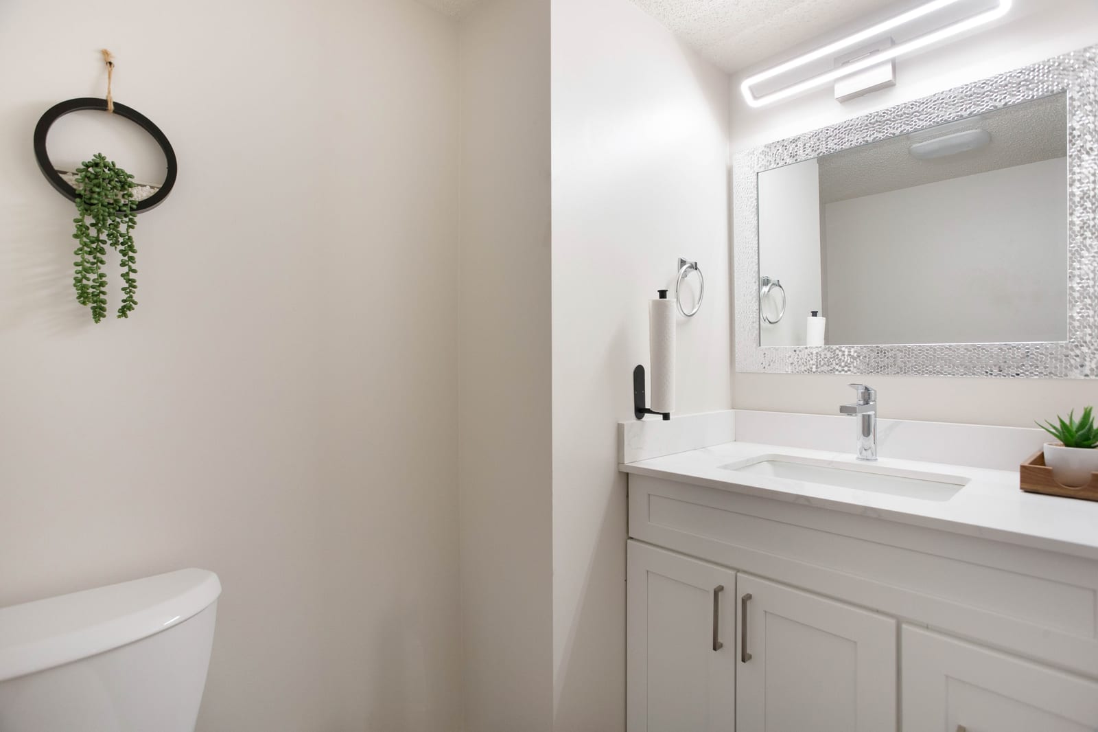Bathroom vanity and mirror