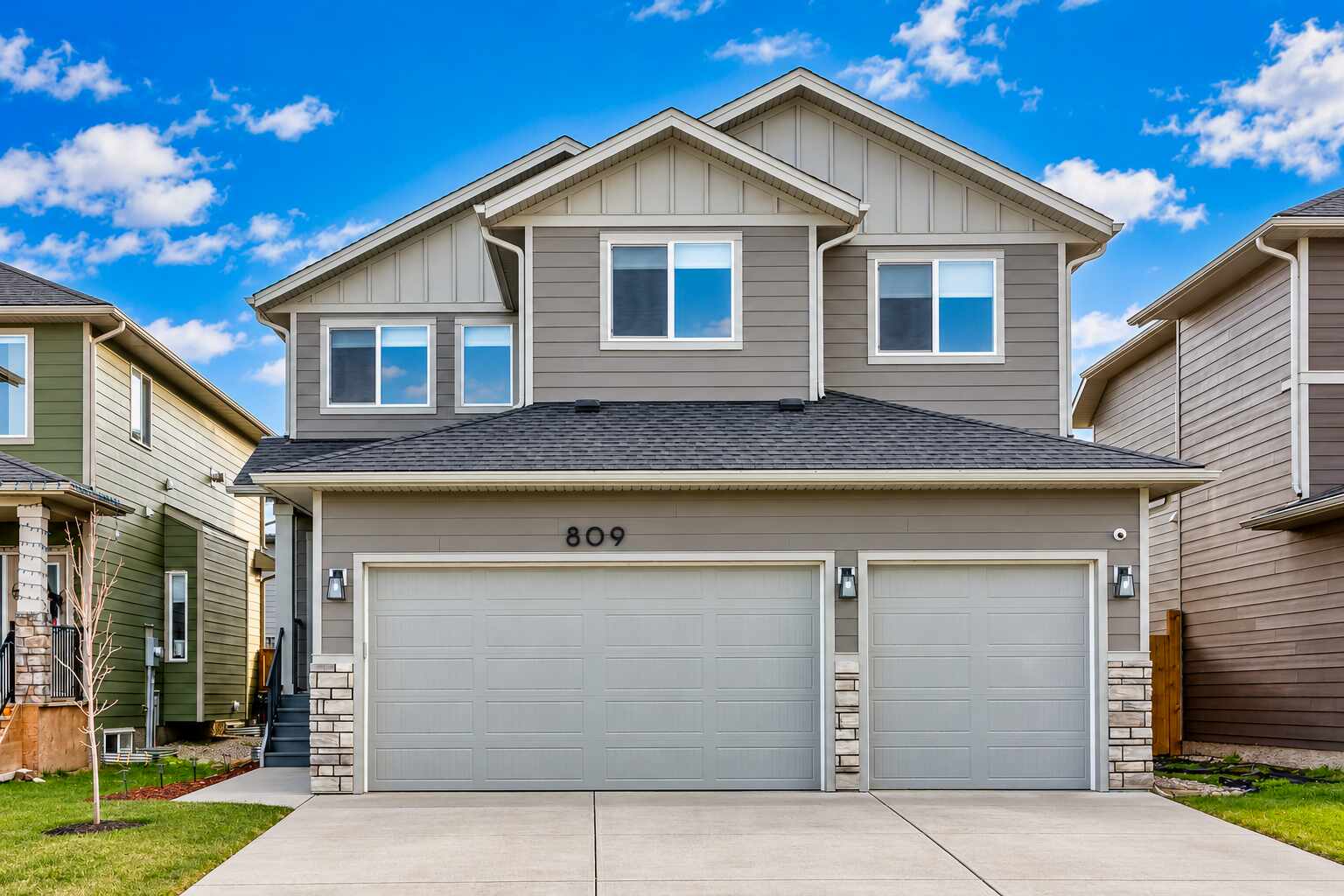 809 Mandalay Link, Carstairs 01