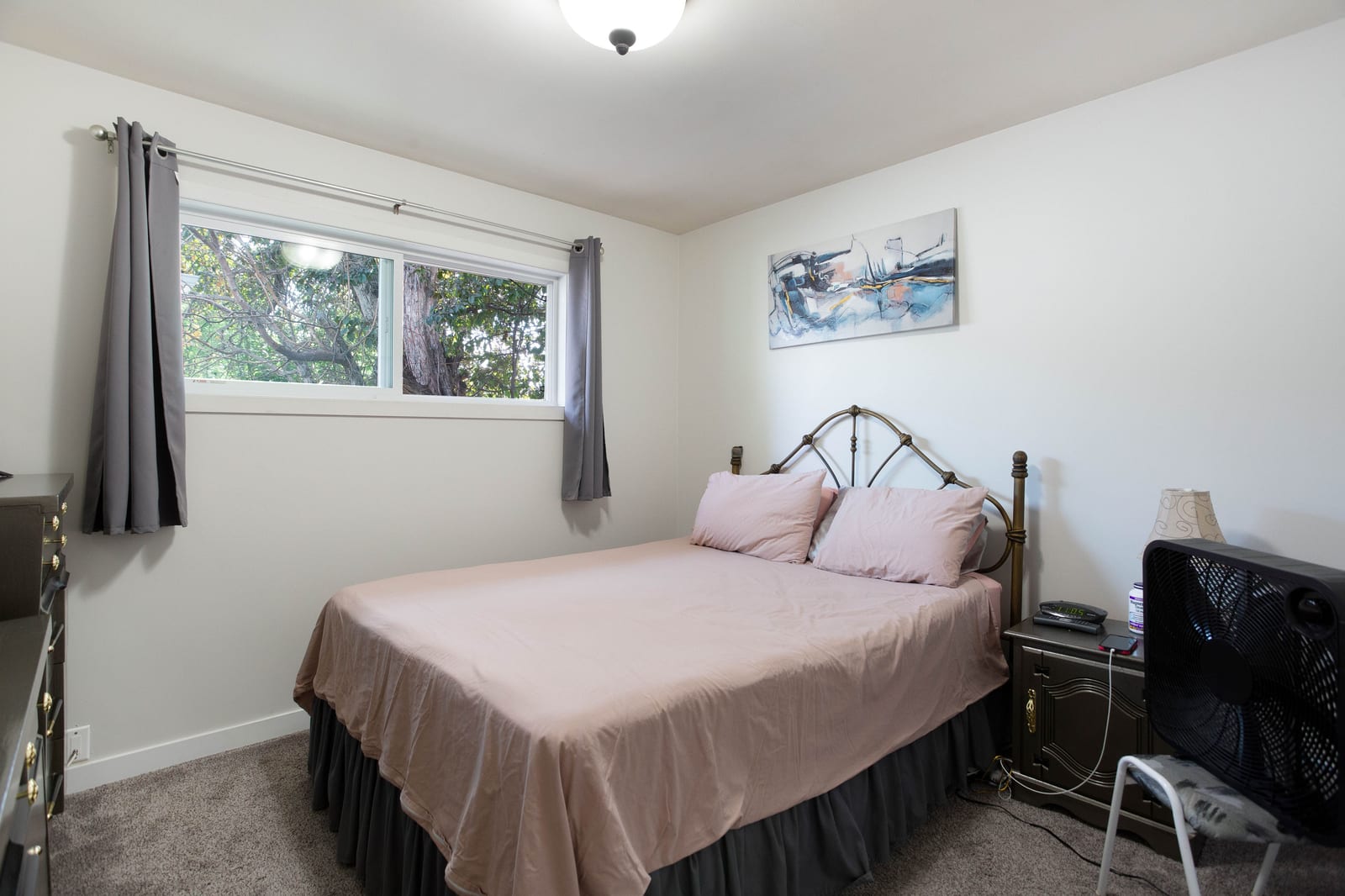 Second bedroom