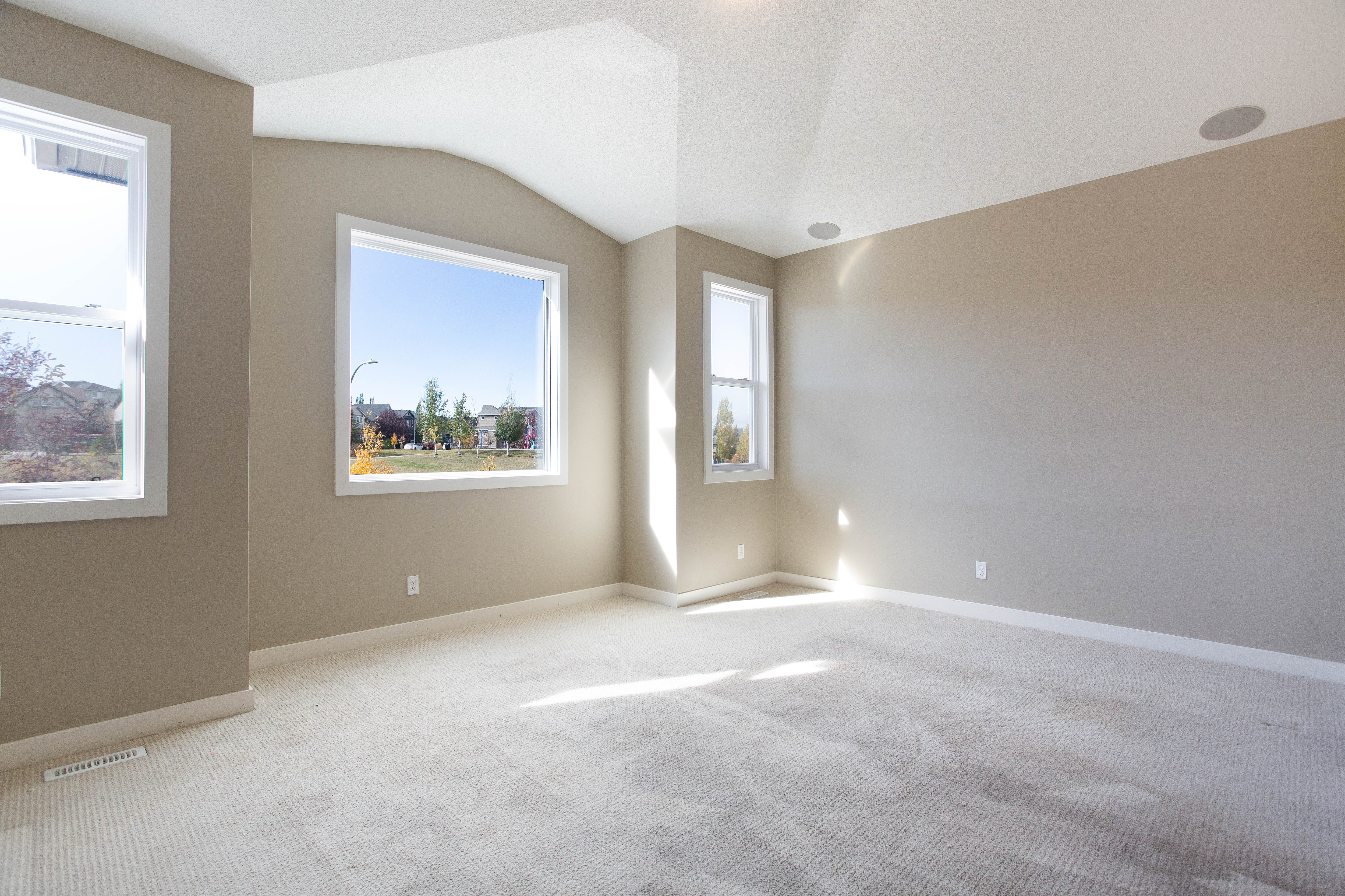Upper-level bonus room — 119 Sage Hill Green NW