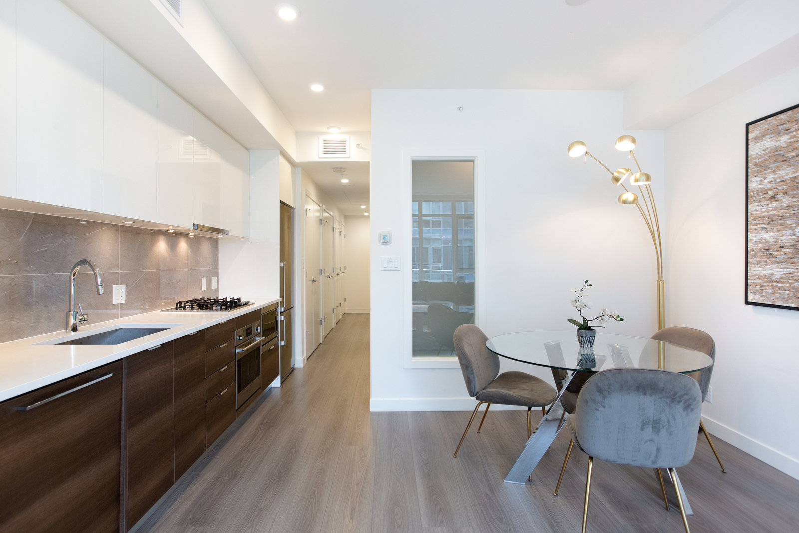 Kitchen and dining layout