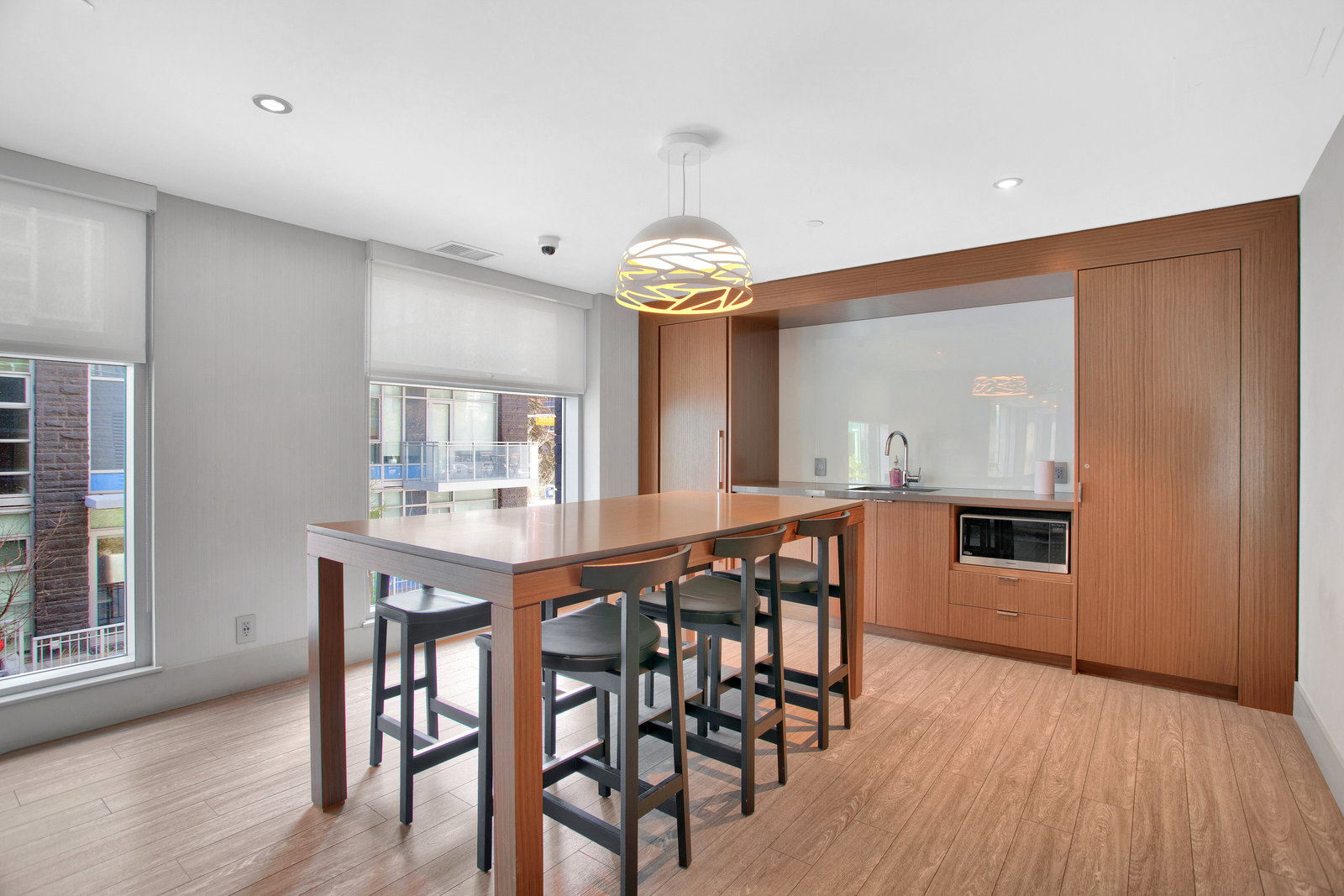 Shared lounge kitchen and seating